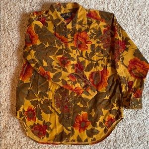 Long sleeve Eddie Bauer button up